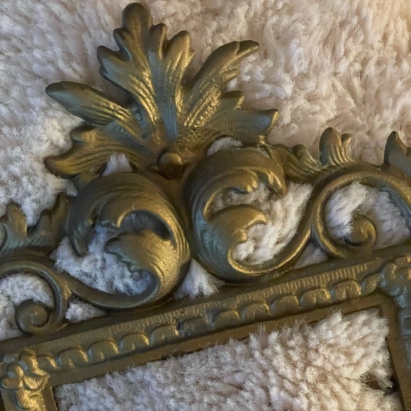✨ antique ornate filigree Vintage Art Nouveau Brass Mirror or picture Frame - Picture 13 of 14